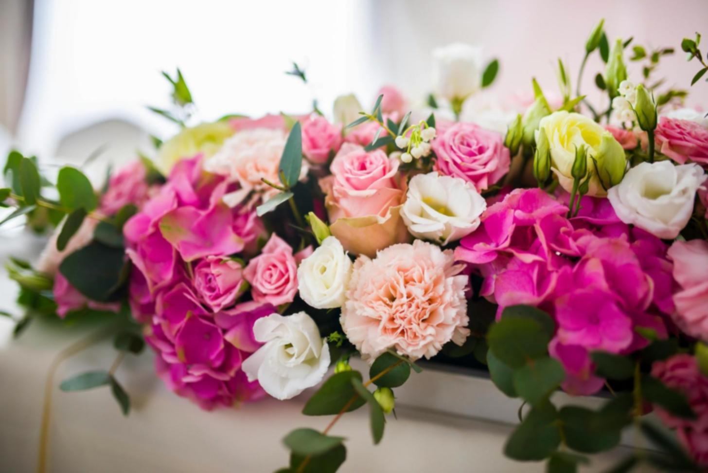 Flower attachment techniques course at Kefix Yornul